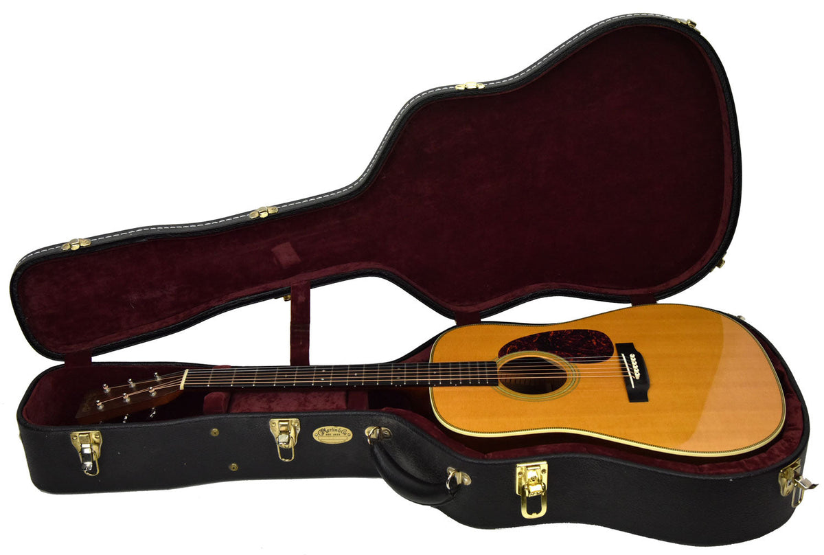 Used 2008 Martin HD-28V Acoustic Guitar 1299946