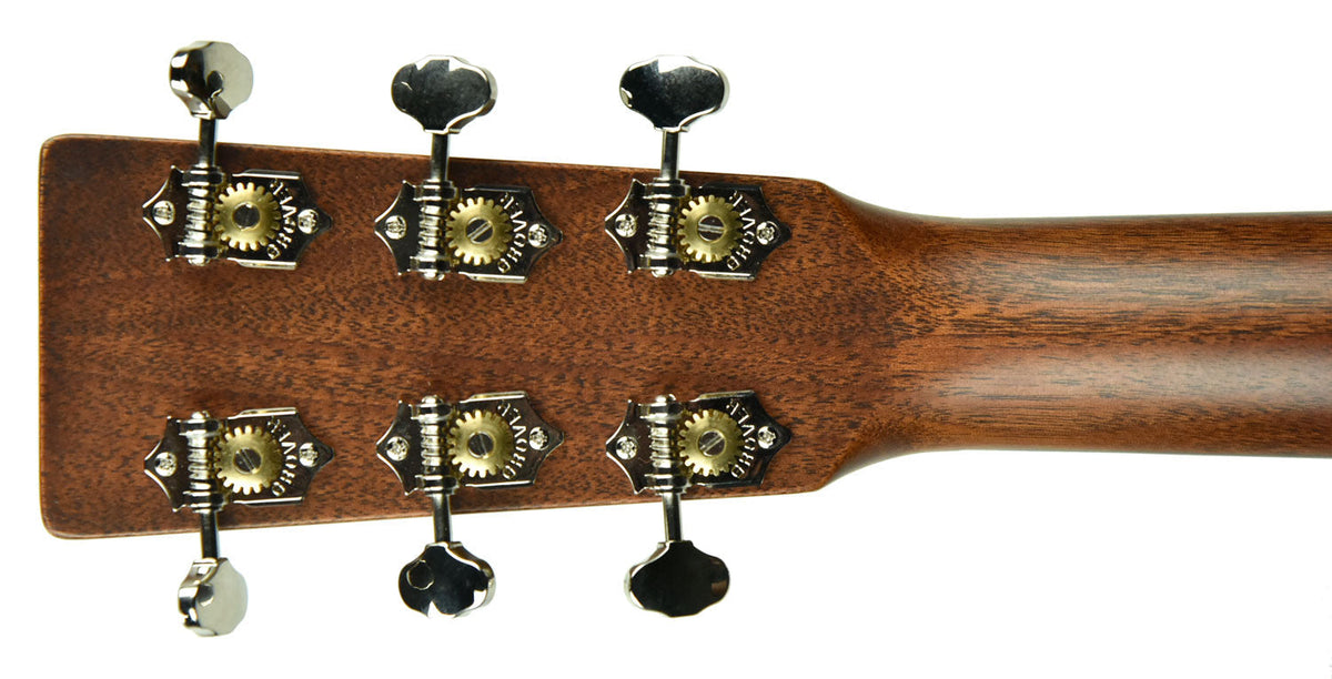 Martin Guitars 00-15M Acoustic Guitar 2351286