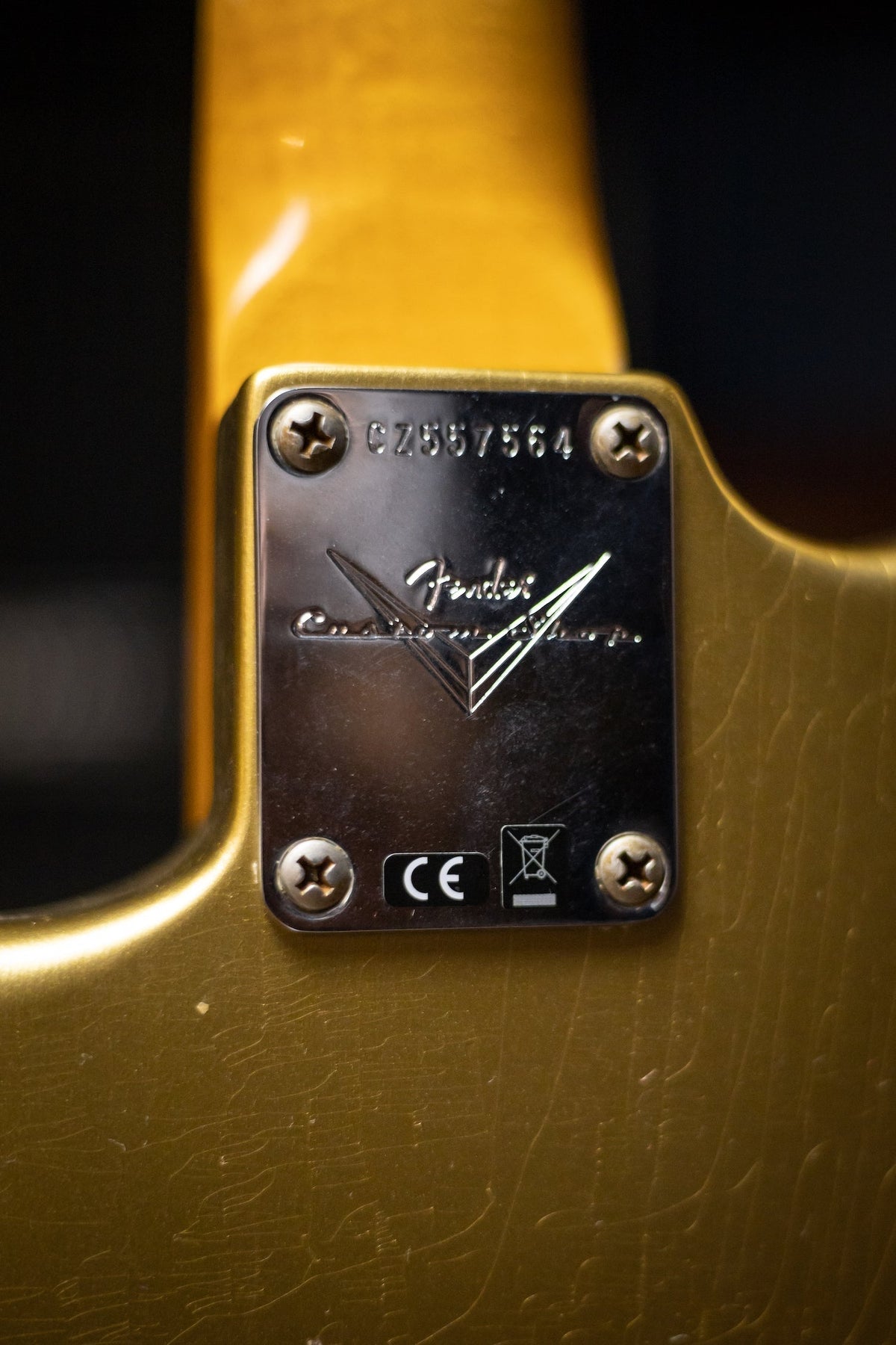 Fender Custom Shop '64 Stratocaster Journeyman Relic Electric Guitar - Aged Aztec Gold