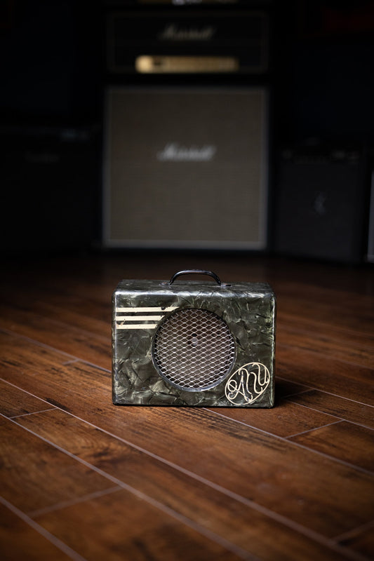 1941 Magnatone Oahu Tube Combo Amp