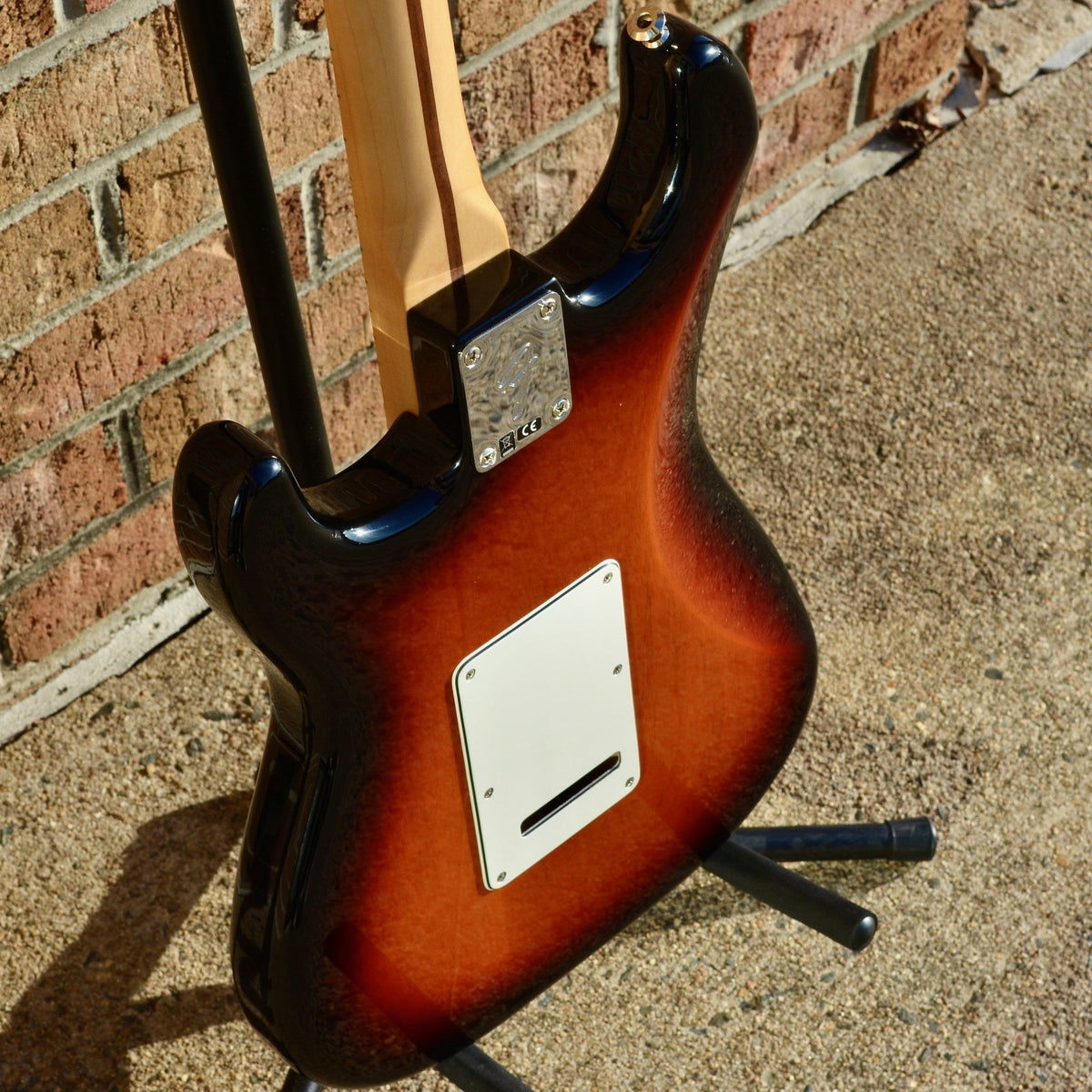Fender USED Player Stratocaster Maple Fingerboard 3-Color Sunburst