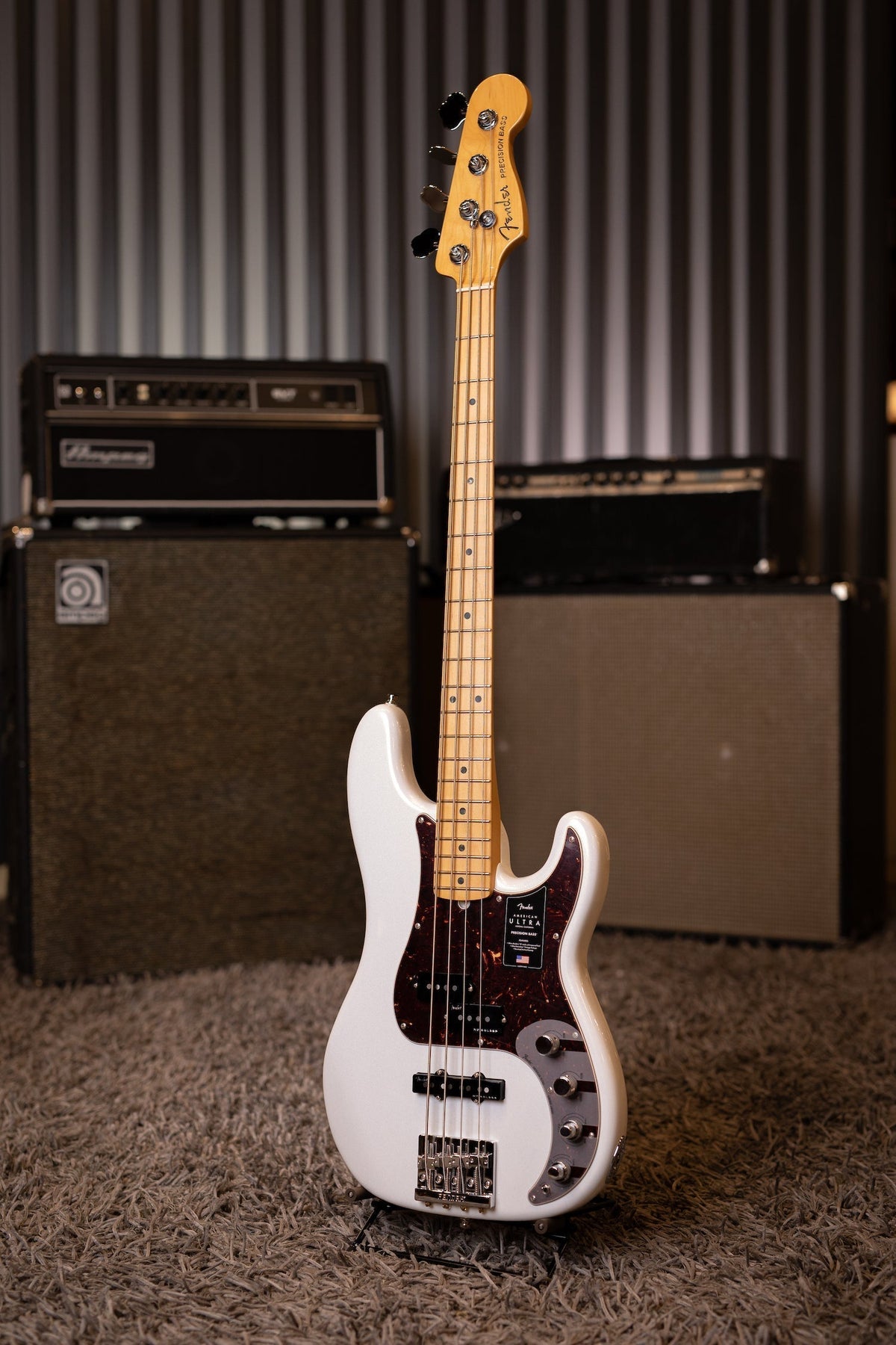 Fender American Ultra Precision Bass - Arctic Pearl