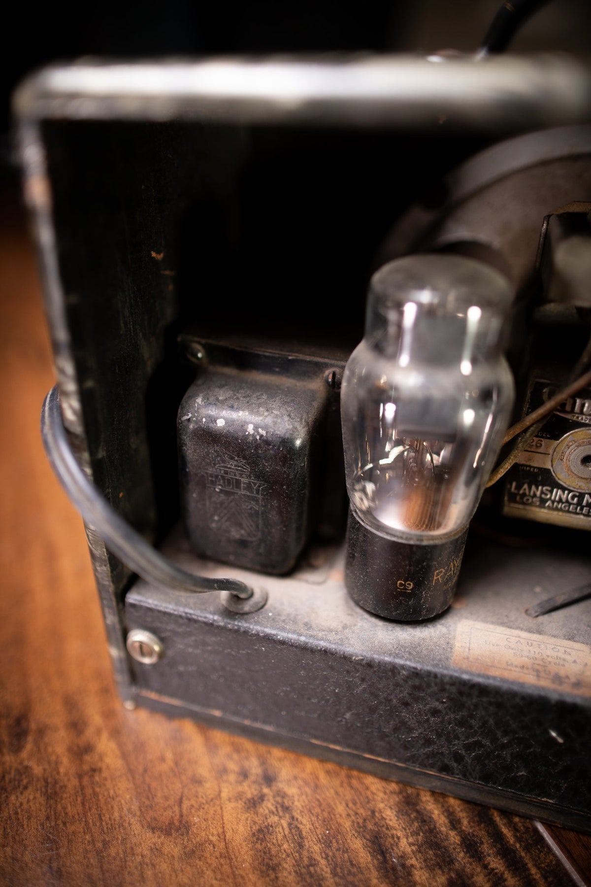 1941 Magnatone Oahu Tube Combo Amp