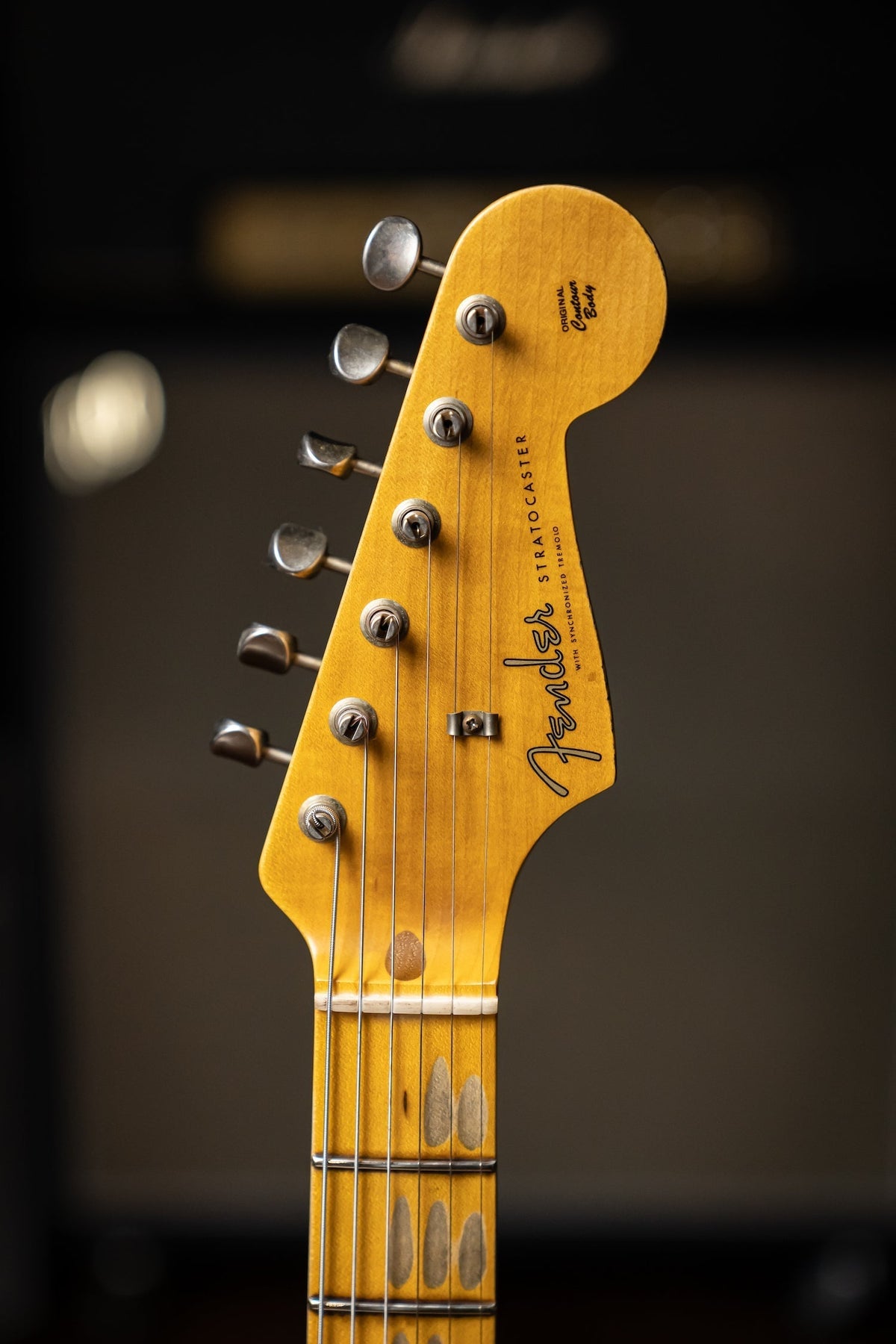 Fender Custom Shop Limited Edition '57 Stratocaster Relic Electric Guitar - Wide-Fade 2-Color Sunburst