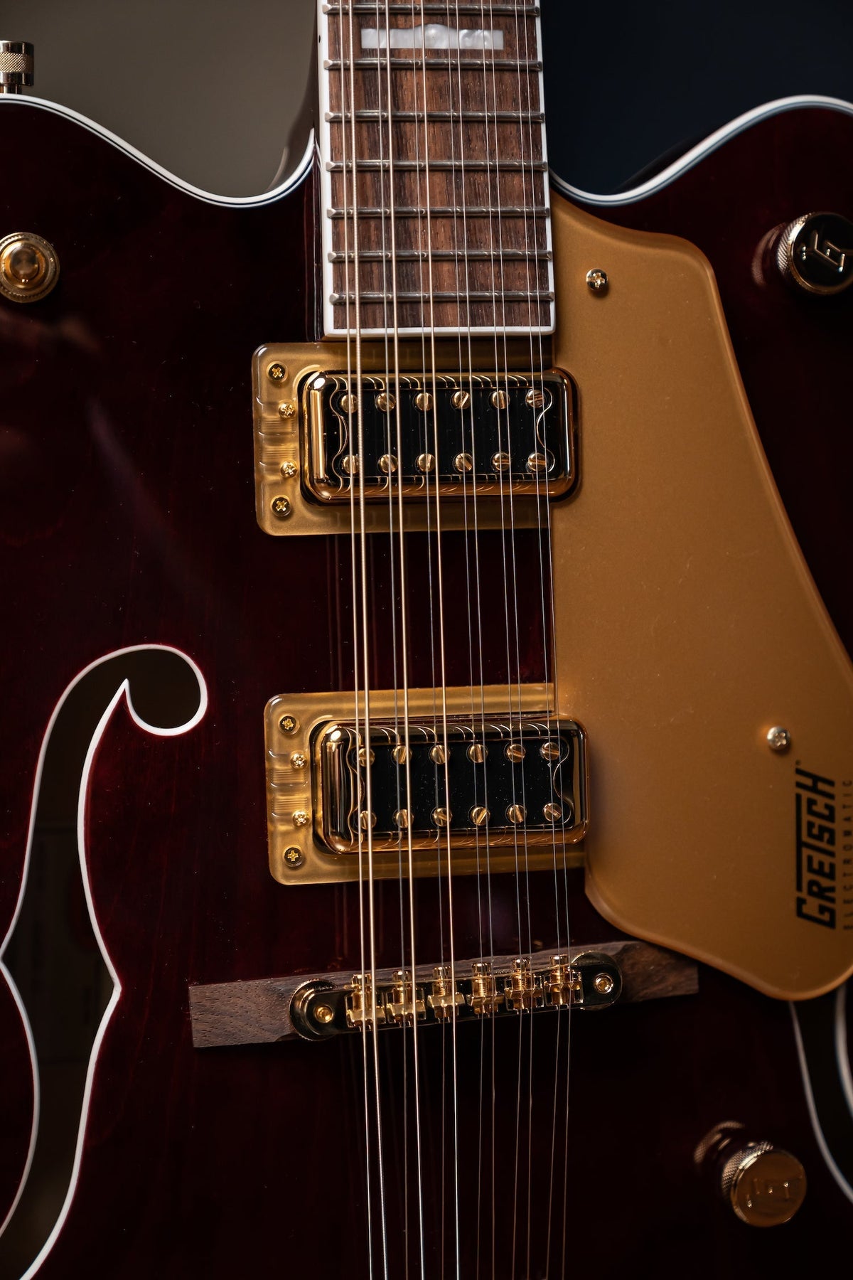 Gretsch G5422G-12 Electromatic Classic Hollow body Double-Cut 12 String with Gold Hardware Electric Guitar - Walnut Stain