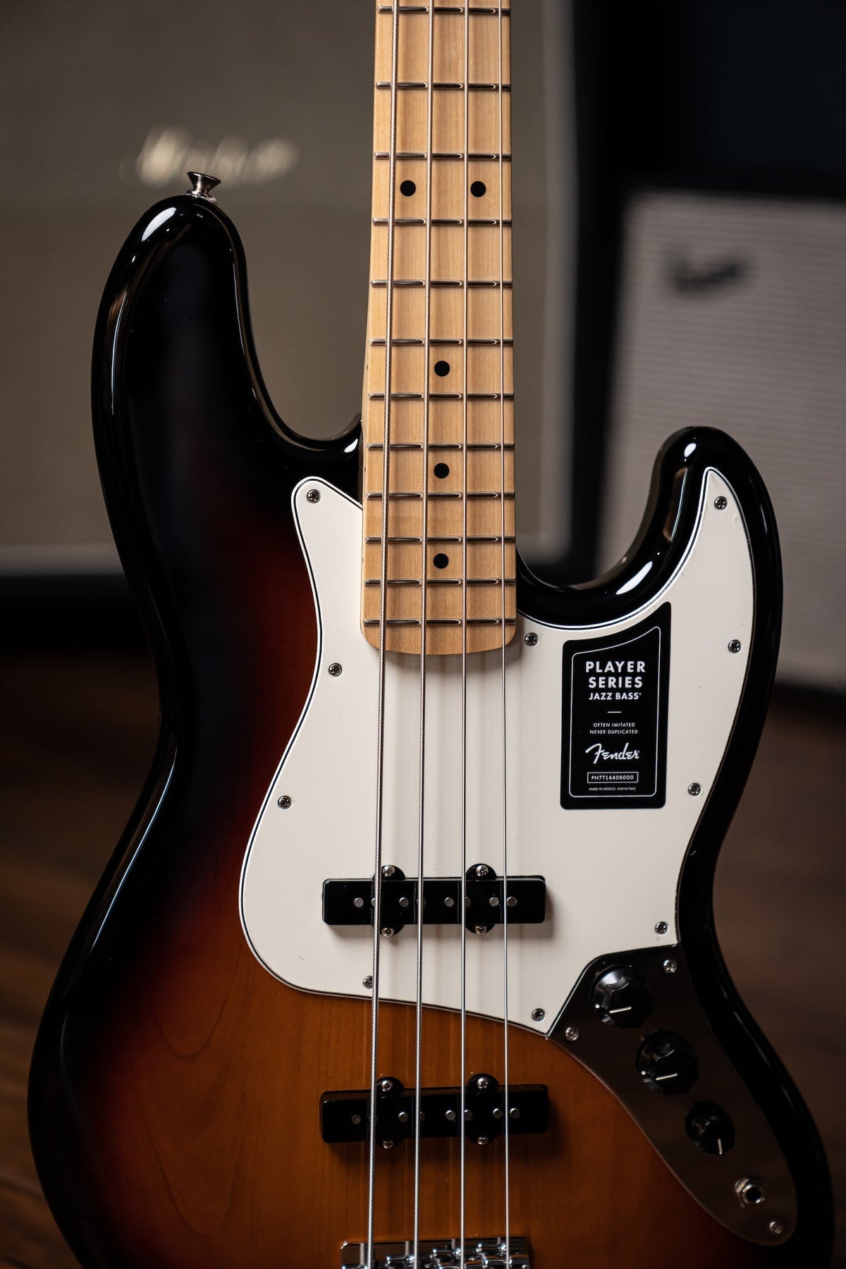 Fender Player Jazz Bass Maple Neck - 3-Color Sunburst