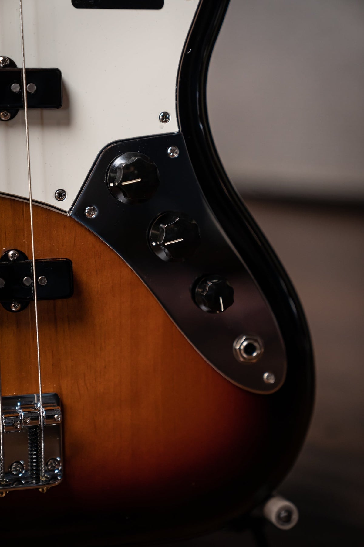 Fender Player Jazz Bass Maple Neck - 3-Color Sunburst