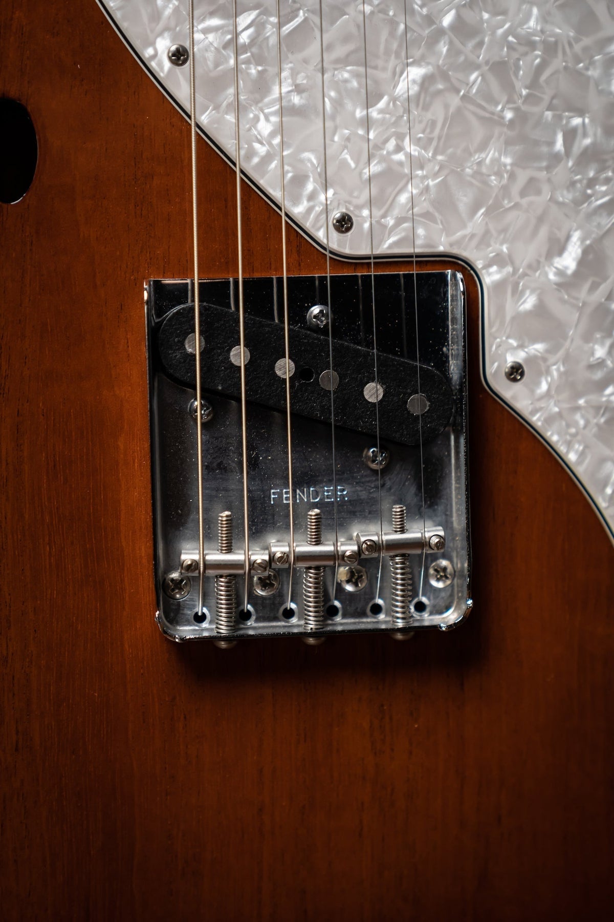 2014 Fender American Vintage ’69 Thinline Telecaster Electric Guitar - Sunburst