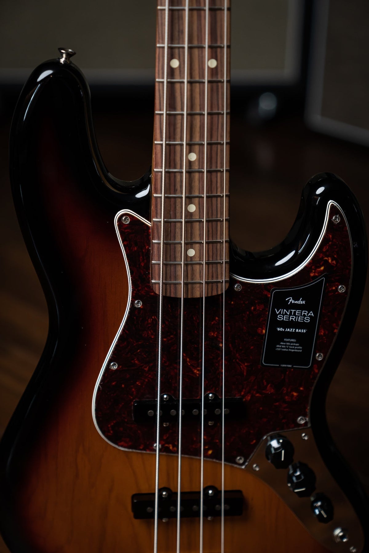 Fender Vintera '60s Jazz Bass - 3 Color Sunburst