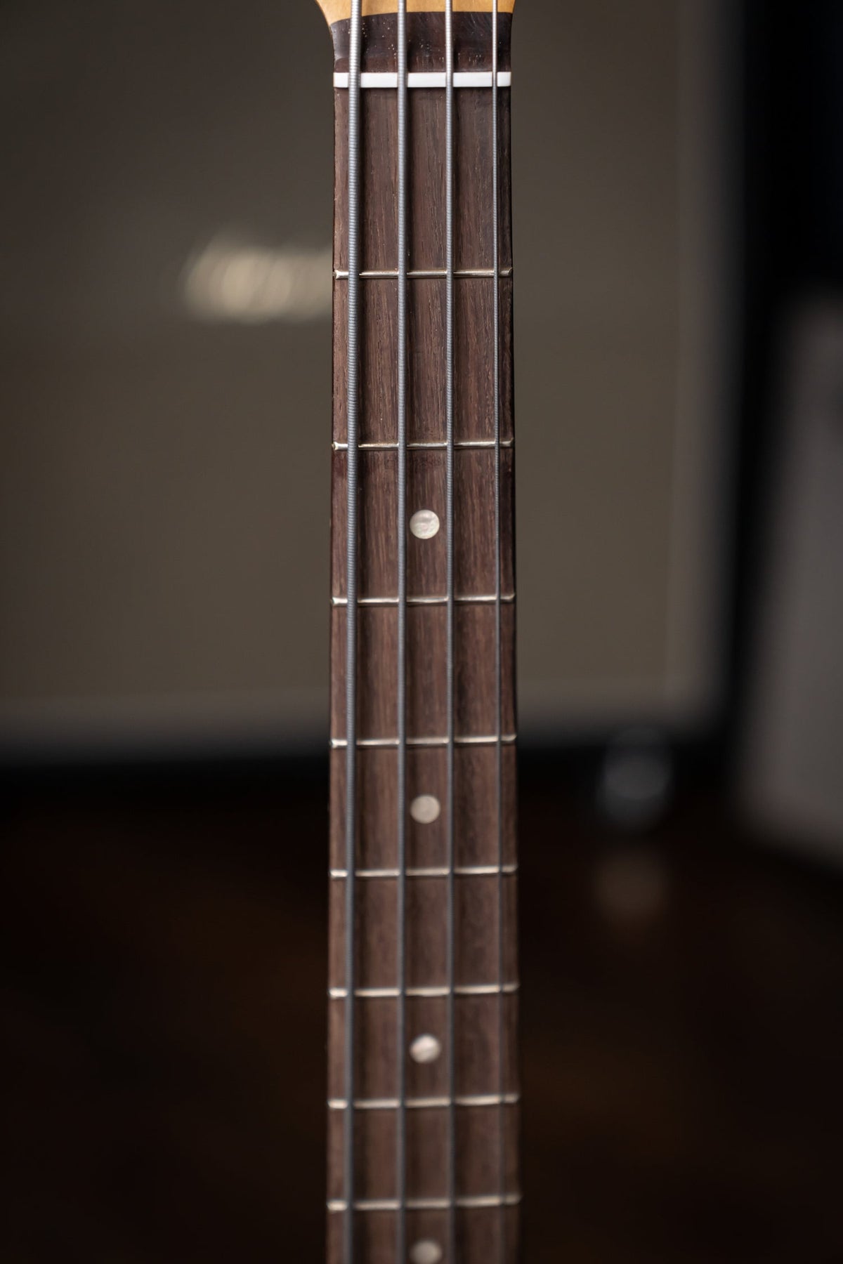 Fender JMJ Road Worn Mustang Bass - Faded Daphne Blue