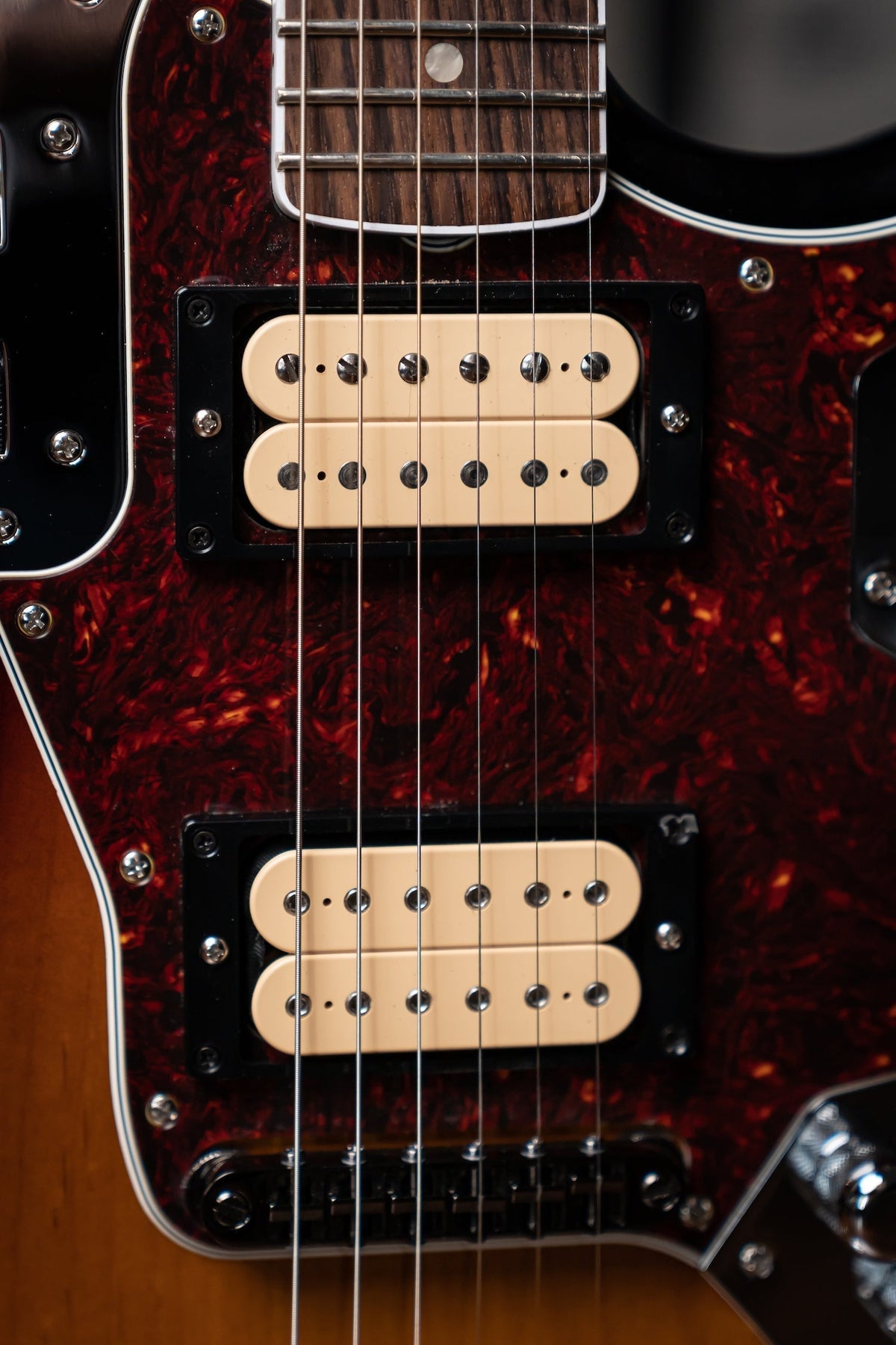 Fender Kurt Cobain Jaguar NOS - 3-Tone Sunburst with Rosewood Fingerboard