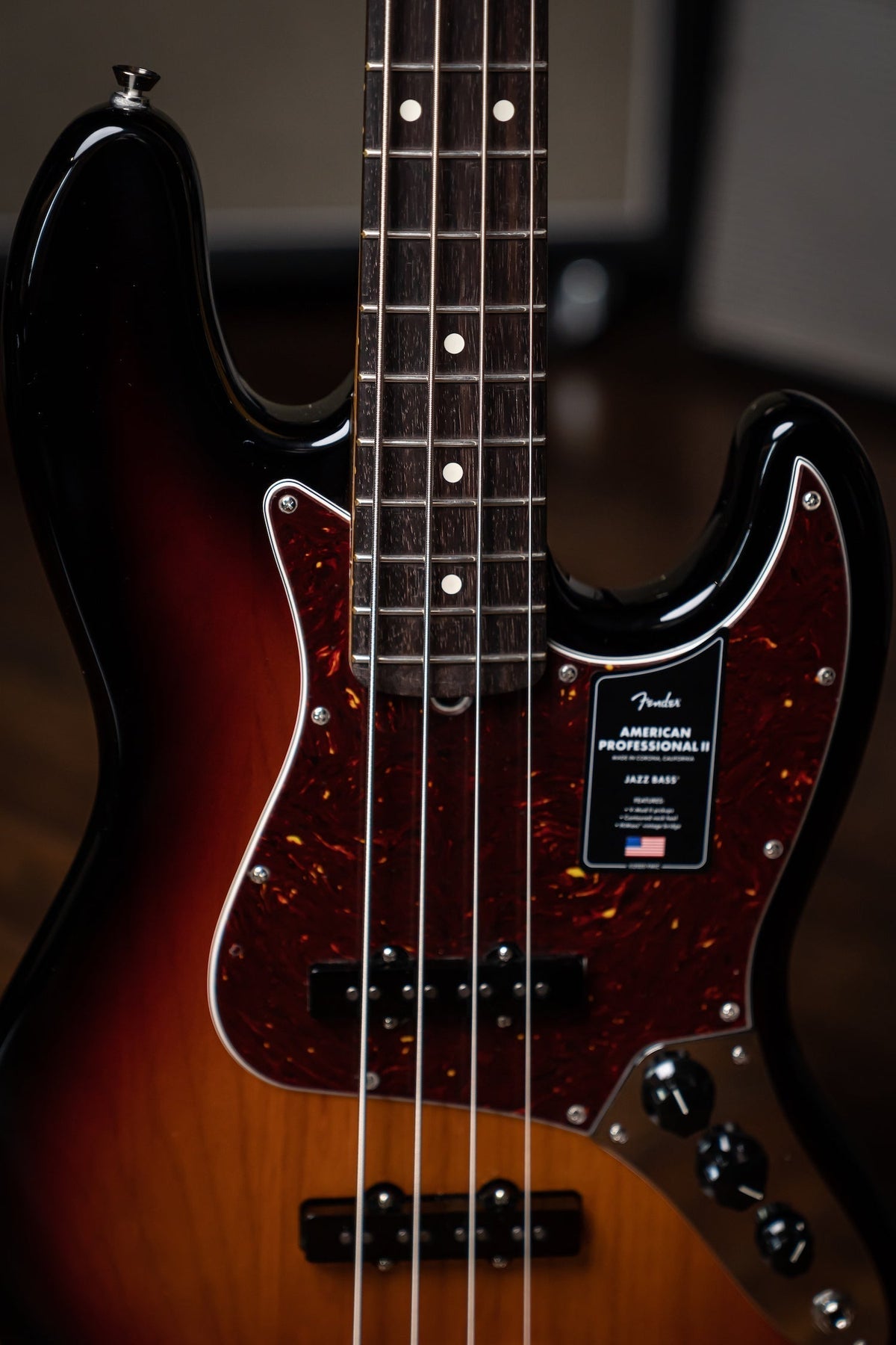 Fender American Professional II Jazz Bass - 3-Color Sunburst