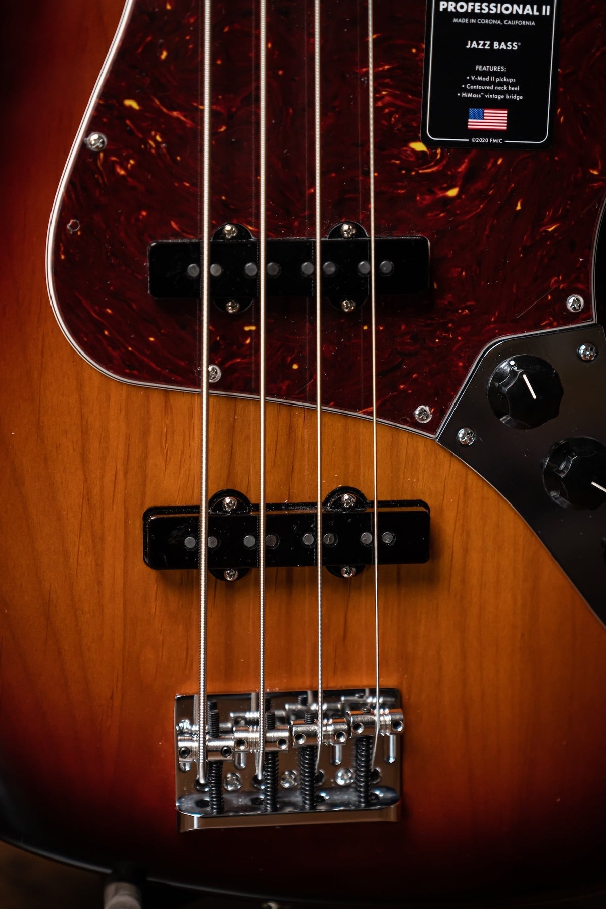 Fender American Professional II Jazz Bass - 3-Color Sunburst