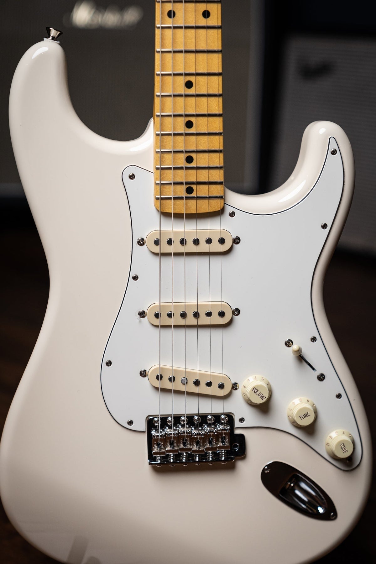 Fender JV 60s Modified Stratocaster Electric Guitar - Olympic White