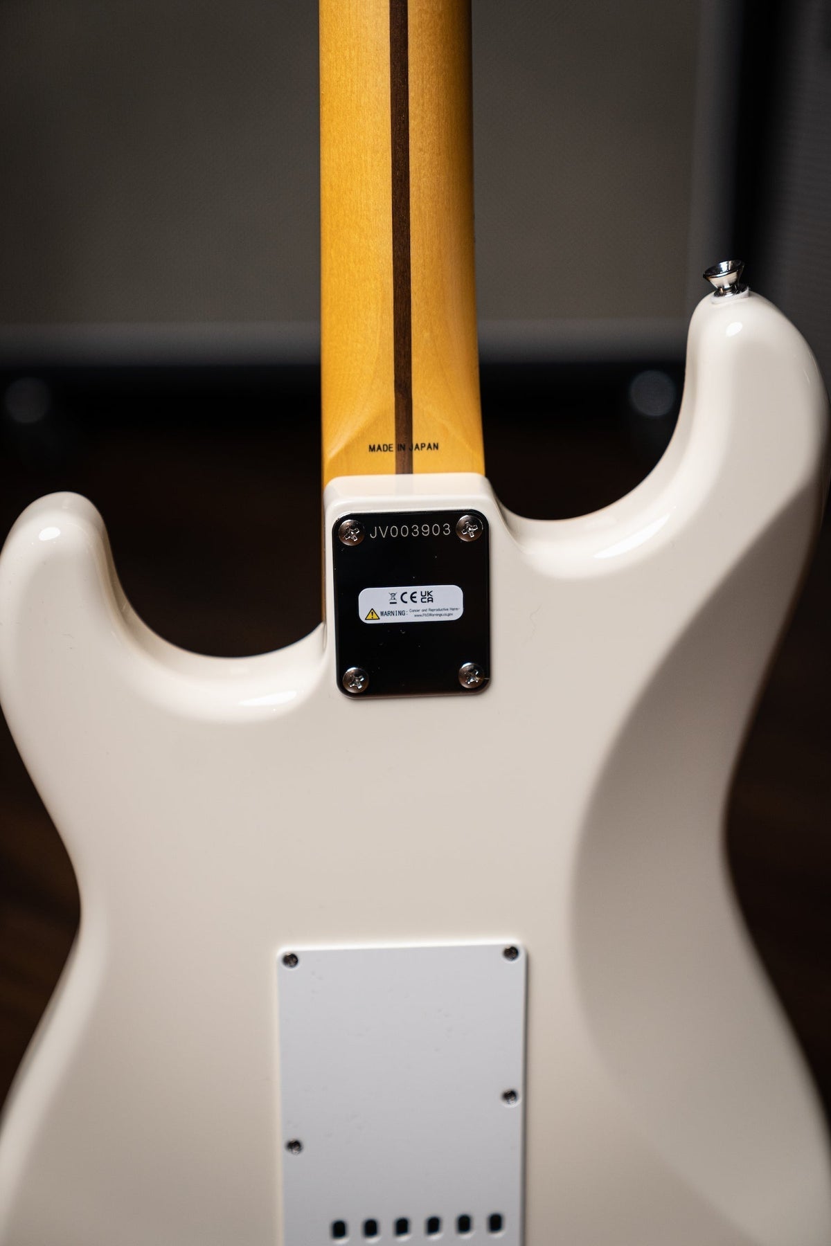 Fender JV 60s Modified Stratocaster Electric Guitar - Olympic White