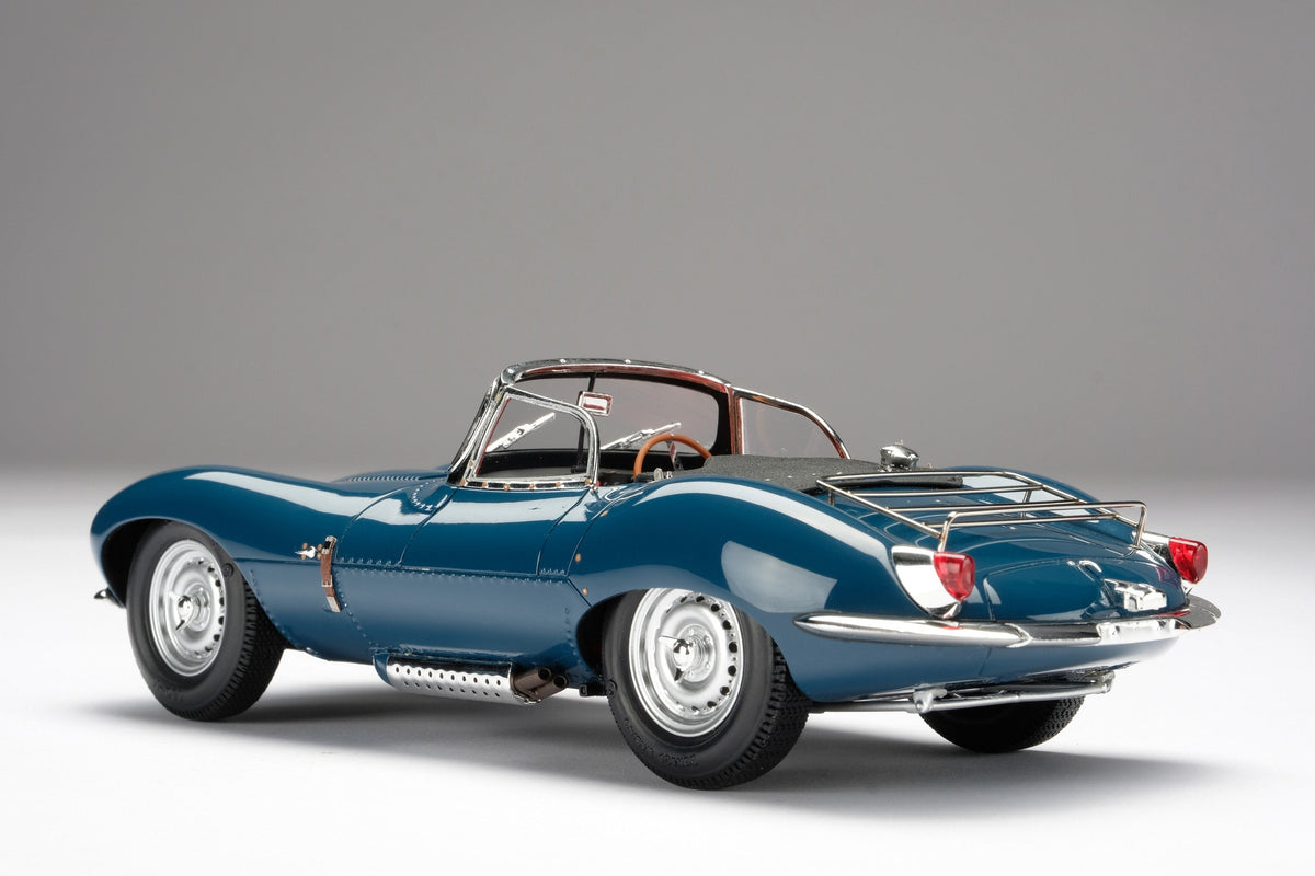 Amalgam Collection - Jaguar XKSS 1:18 Scale (IN BUILD)