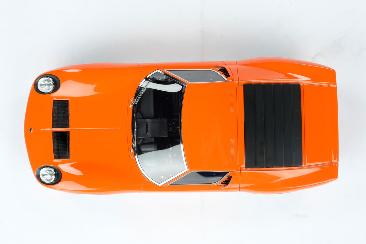 Amalgam Collection - Lamborghini Miura P400 SV  Road & Track Edition 1:18 Scale