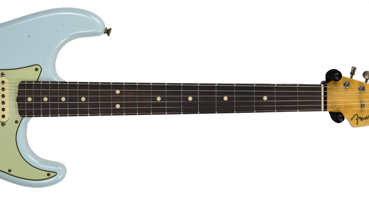 Fender Custom Shop 1963 Stratocaster Journeyman Relic in Sonic Blue R95712