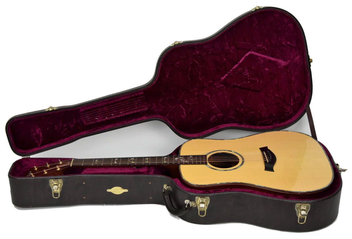 USED Taylor 910 w/ Pickup in Natural 950728123
