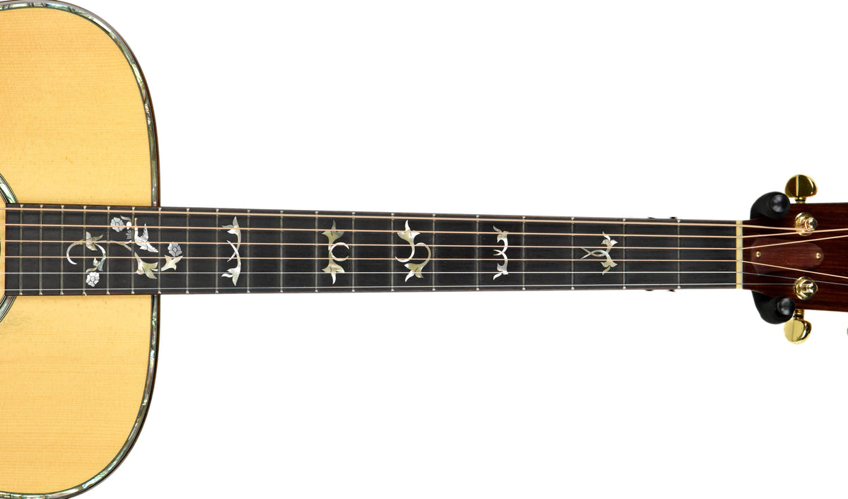 USED Taylor 910 w/ Pickup in Natural 950728123