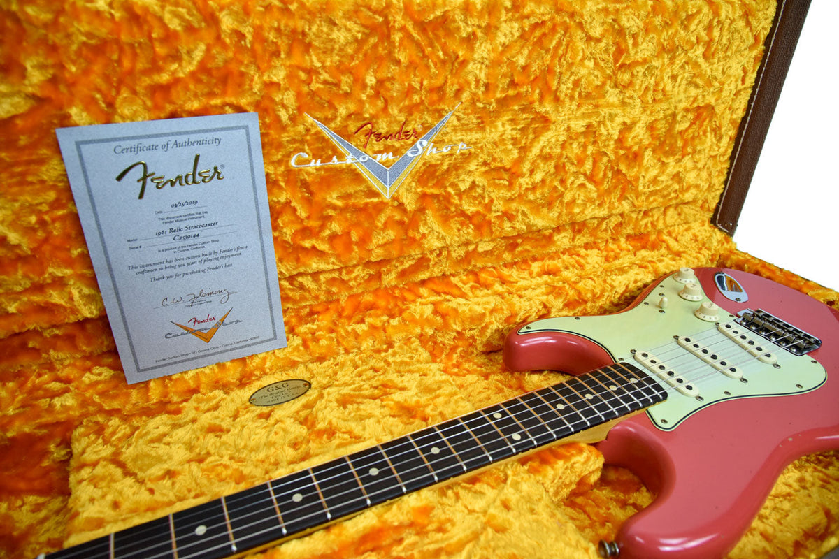 Fender Custom Shop 61 Stratocaster Relic Fiesta Red CZ539144