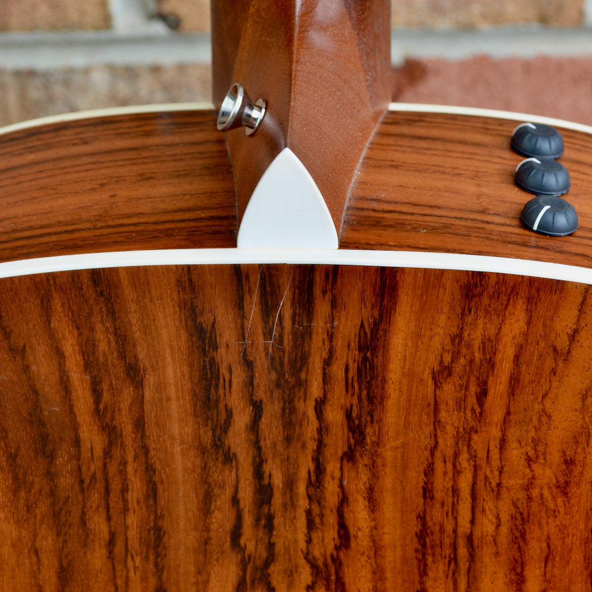 Taylor USED 210E-SB