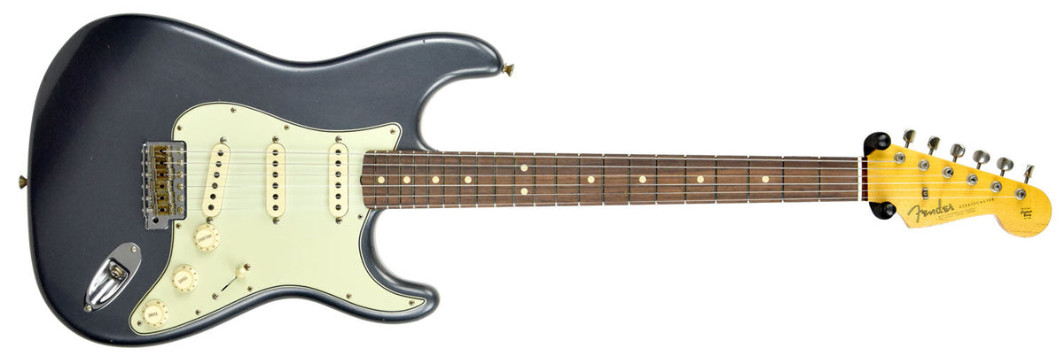 Fender Custom Shop 63 Stratocaster Relic in Charcoal Frost Metallic R95602