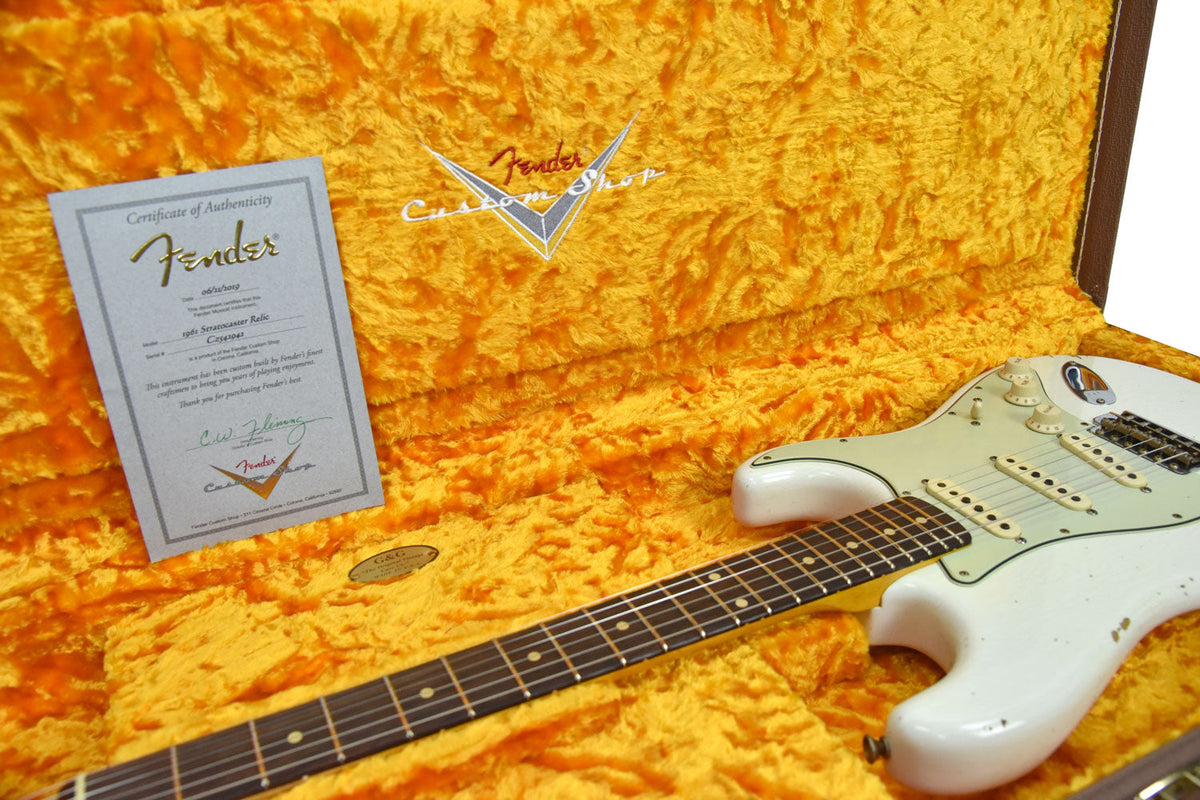 Fender Custom Shop 61 Stratocaster Relic in Olympic White CZ542942