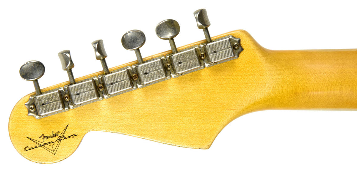 Fender Custom Shop 61 Stratocaster Relic in Shell Pink CZ542972