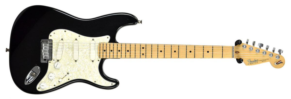 Used 1994 Fender Deluxe Strat Plus in Mystic Black N3115510