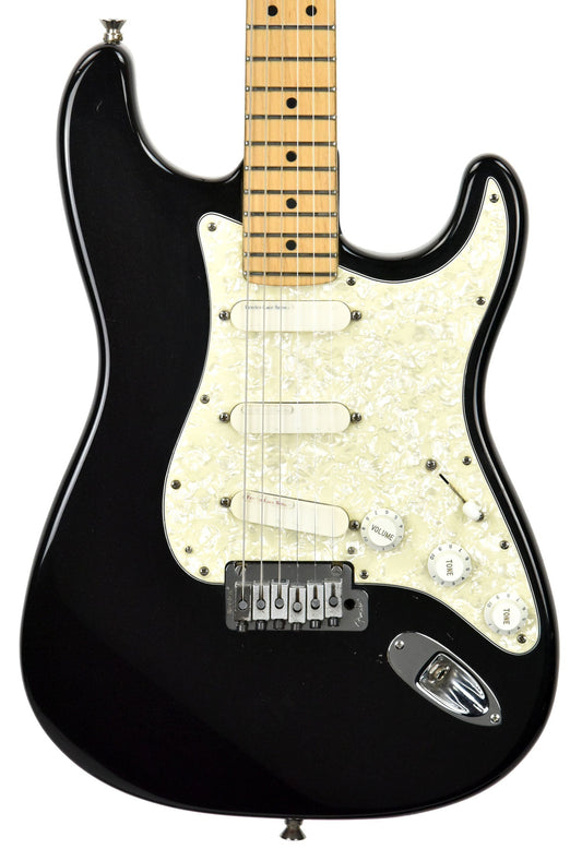 Used 1994 Fender Deluxe Strat Plus in Mystic Black N3115510