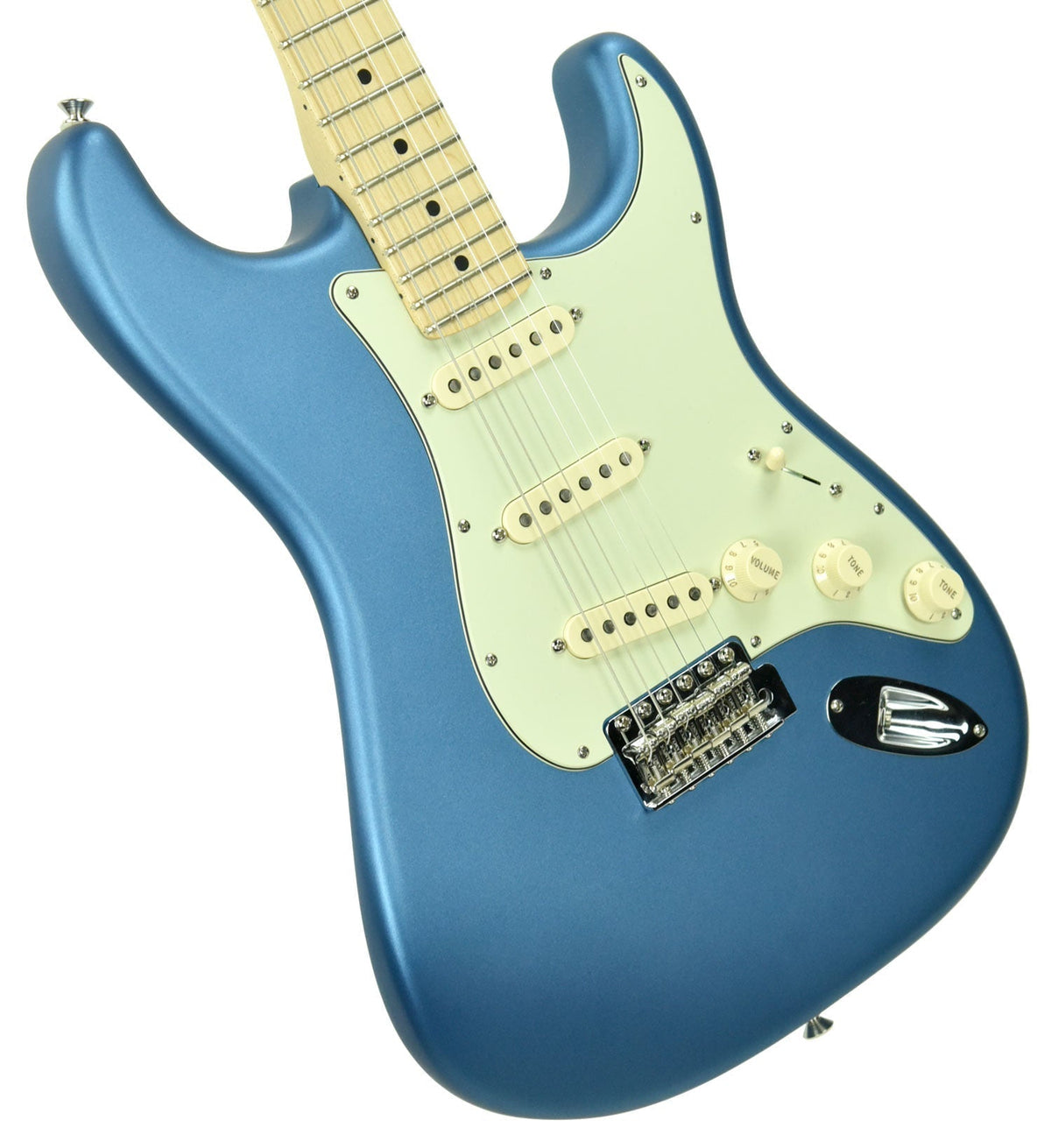 Used Fender American Performer Stratocaster in Satin Lake Placid Blue US18103687