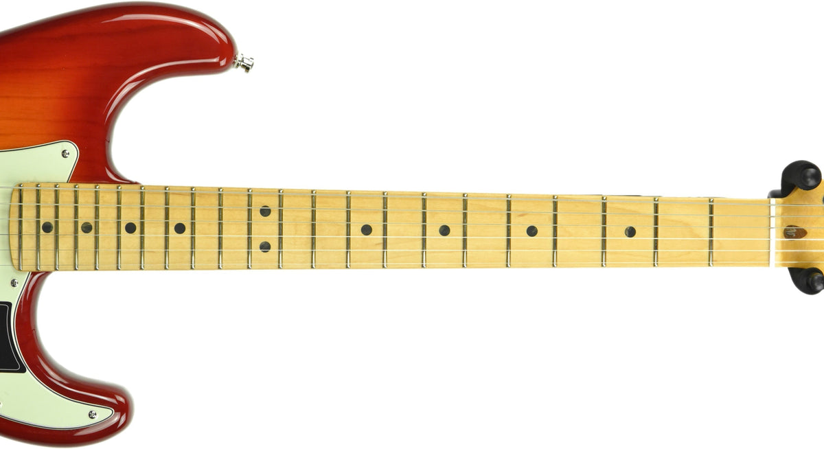 Fender American Ultra Stratocaster in Plasma Red Burst US19076915