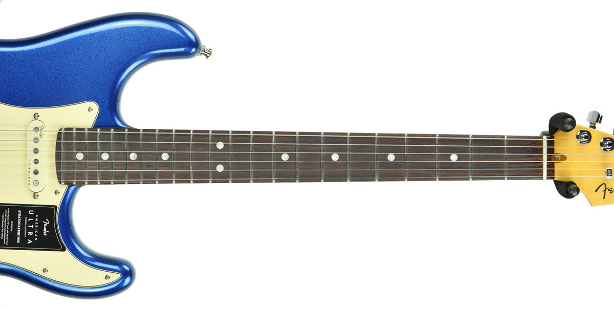 Fender American Ultra Stratocaster HSS in Cobra Blue US19050109