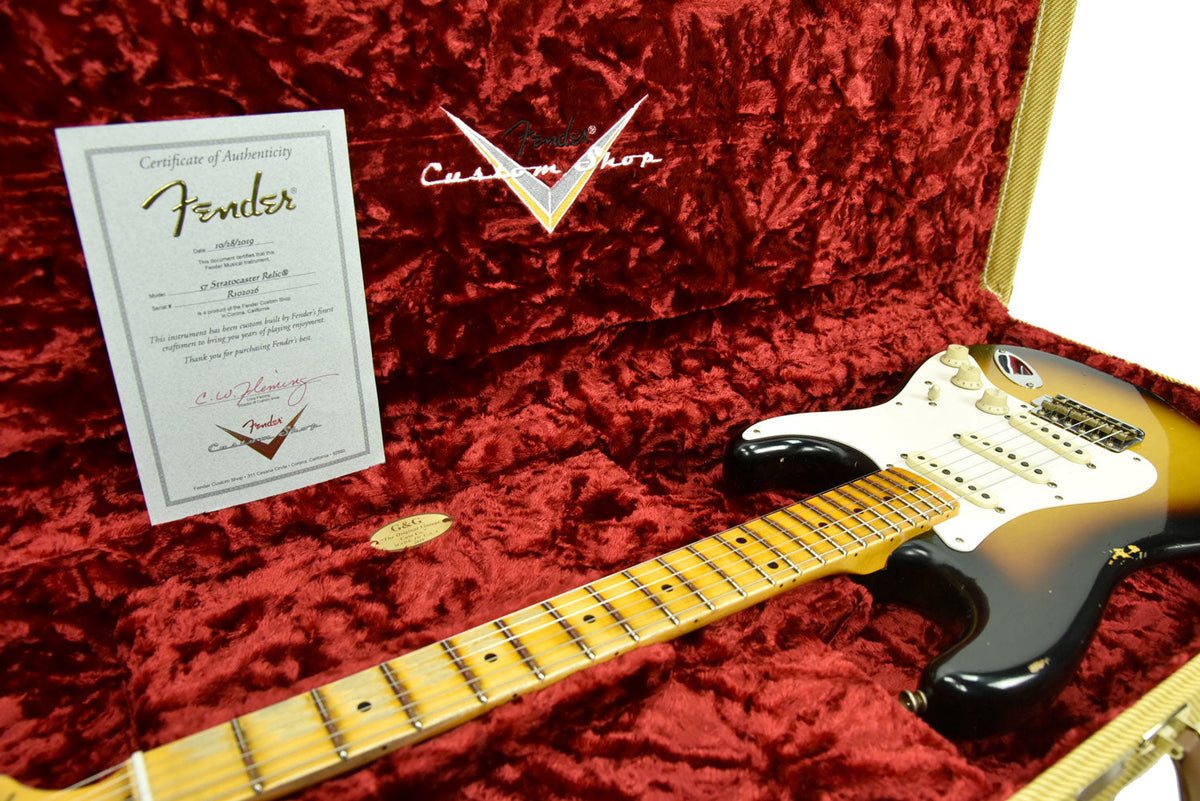 Fender Custom Shop 1957 Stratocaster Relic 2 Tone Sunburst R102026