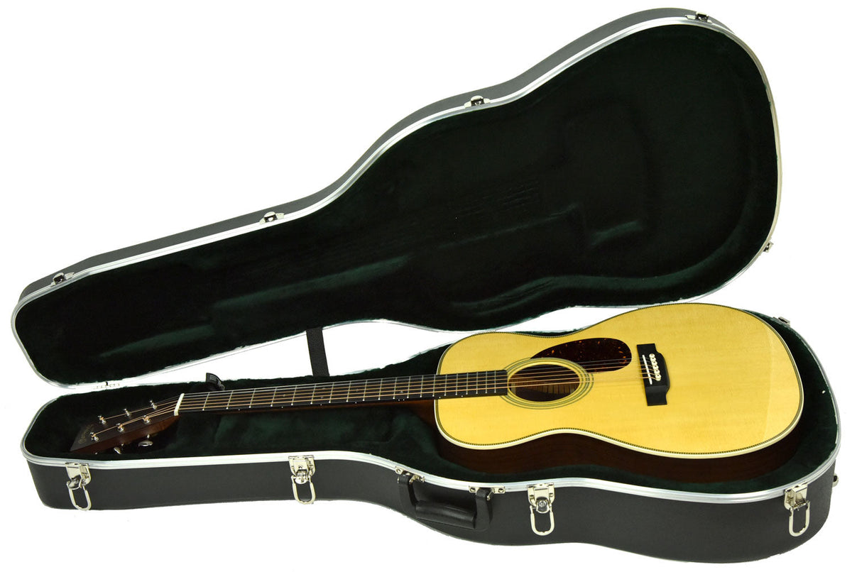Martin OM-28 Acoustic Guitar in Natural 2339638