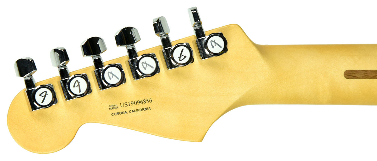 Fender American Ultra Stratocaster in Cobra Blue US19096856
