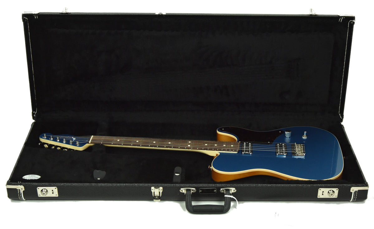 Used Fender USA Limited Edition La Cabronita in Lake Placid Blue LE09600