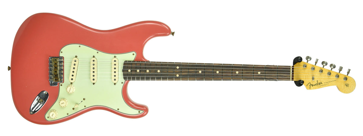 Fender Custom Shop 63 Stratocaster Journeyman Relic in Fiesta Red R104180