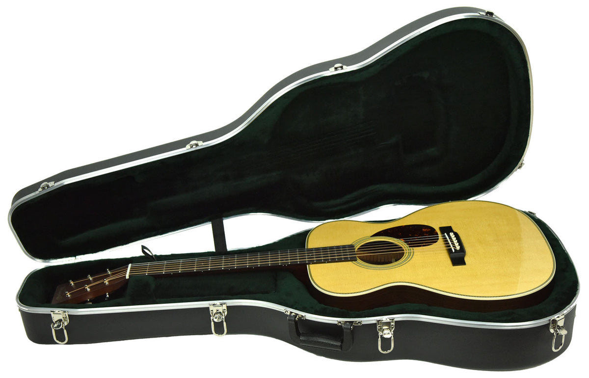 Martin OM-28 Acoustic Guitar in Natural 2364146