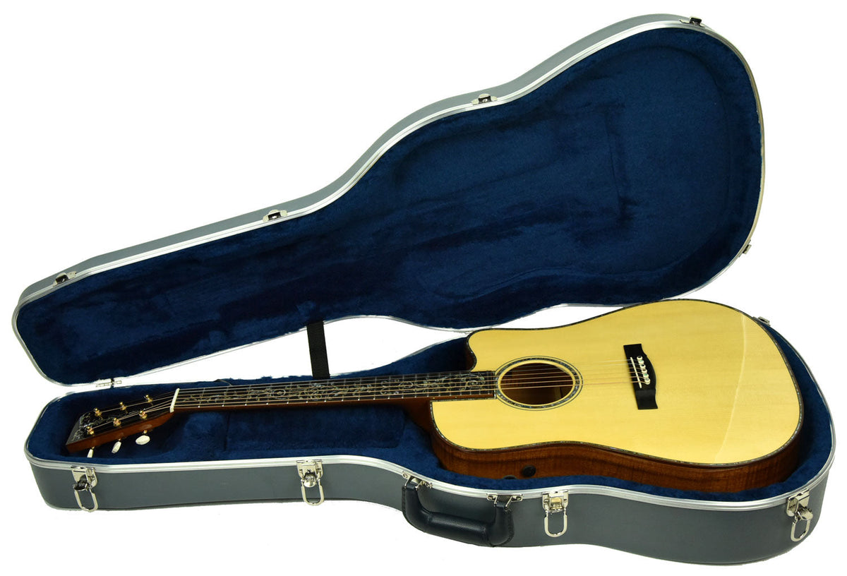 Used Martin Custom Shop DC with Adirondack and Koa 1527588