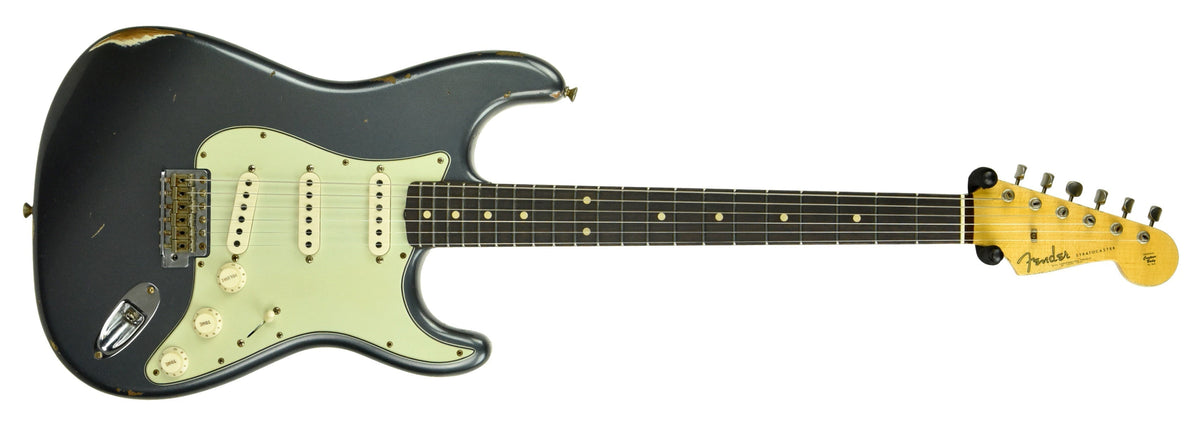 Fender Custom Shop 1961 Stratocaster Relic in Charcoal Frost Metallic CZ549672