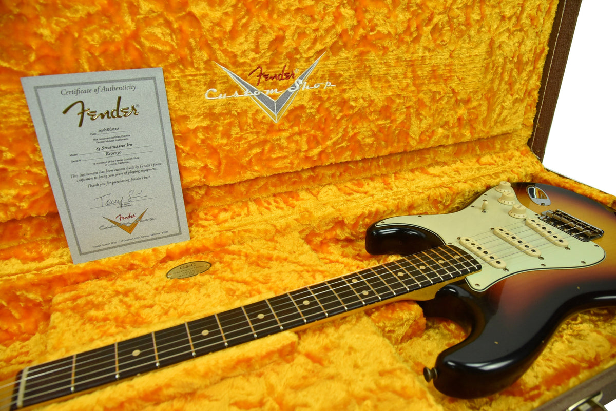 Fender Custom Shop 1963 Stratocaster Journeyman Relic Three Tone Sunburst R105050
