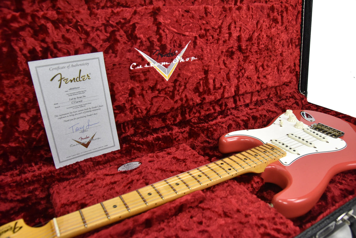 Fender Custom Shop 69 Stratocaster Journeyman Relic in Fiesta Red CZ547459