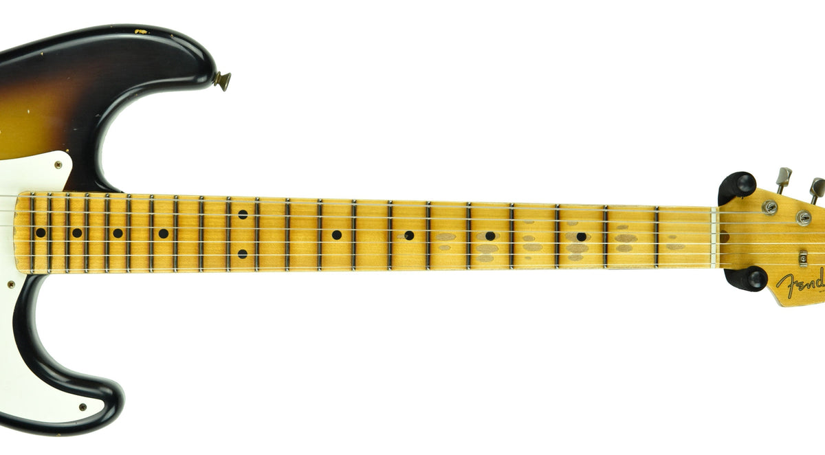 Fender Custom Shop 1957 Stratocaster Relic in Two Tone Sunburst R103323
