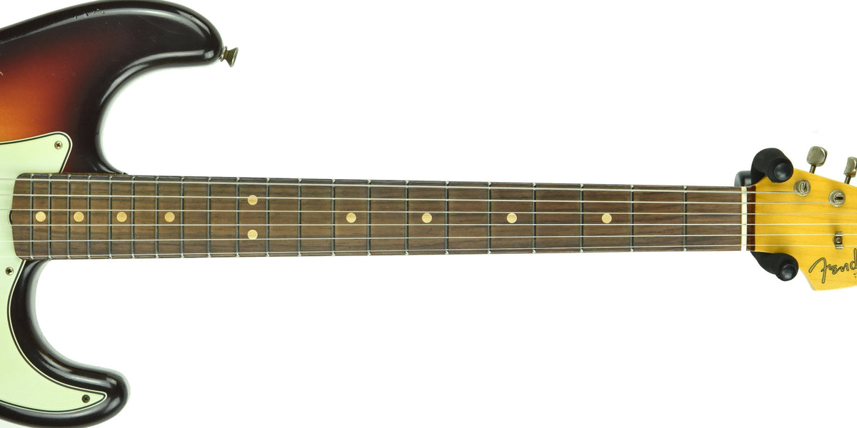 Fender Custom Shop 63 Stratocaster Journeyman Relic in Chocolate 3 Tone Sunburst R105333