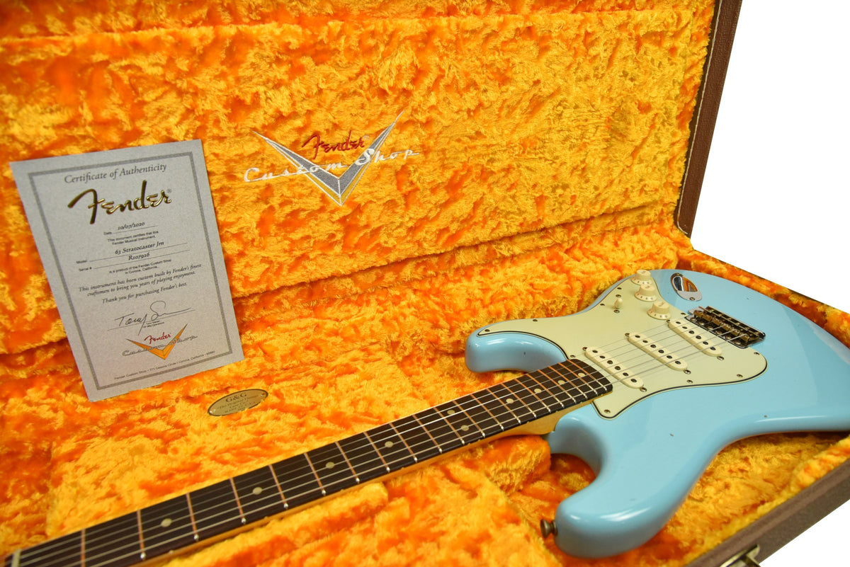 Fender Custom Shop 63 Stratocaster Journeyman Relic in Daphne Blue R107926