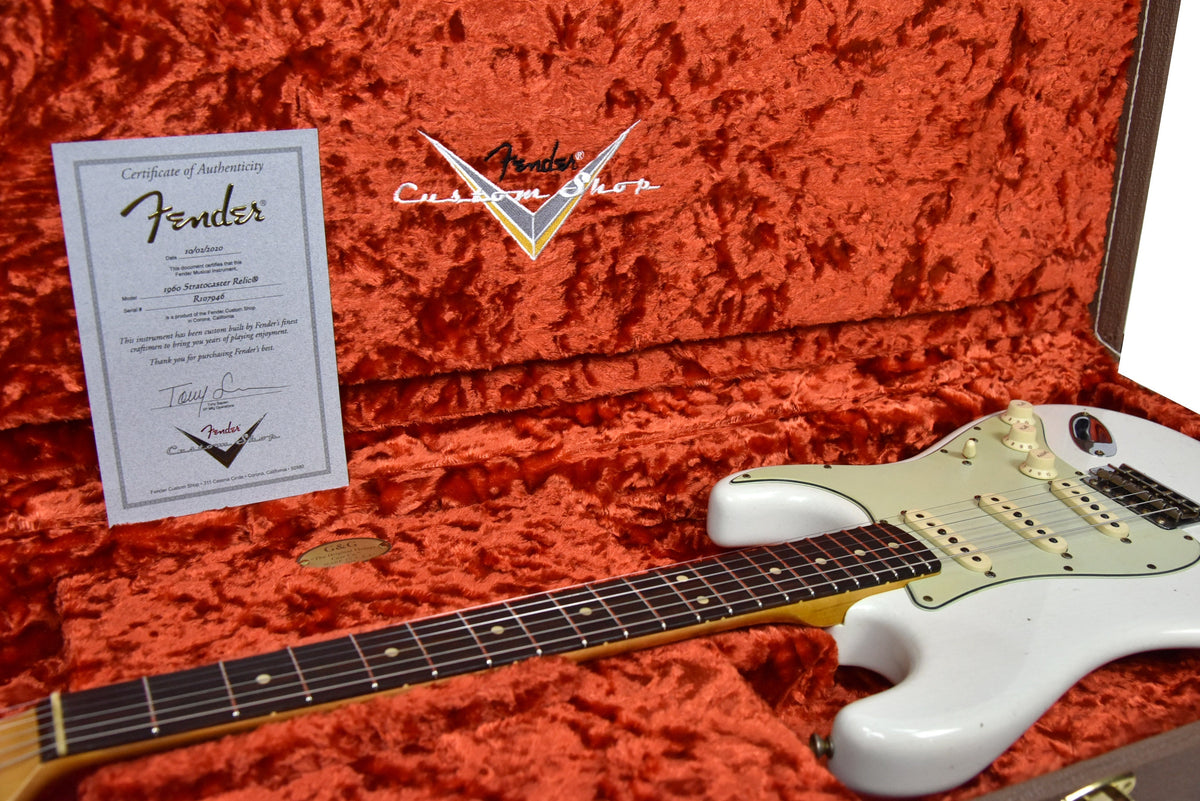 Fender Custom Shop 1963 Stratocaster Relic in Aged Olympic White R107946