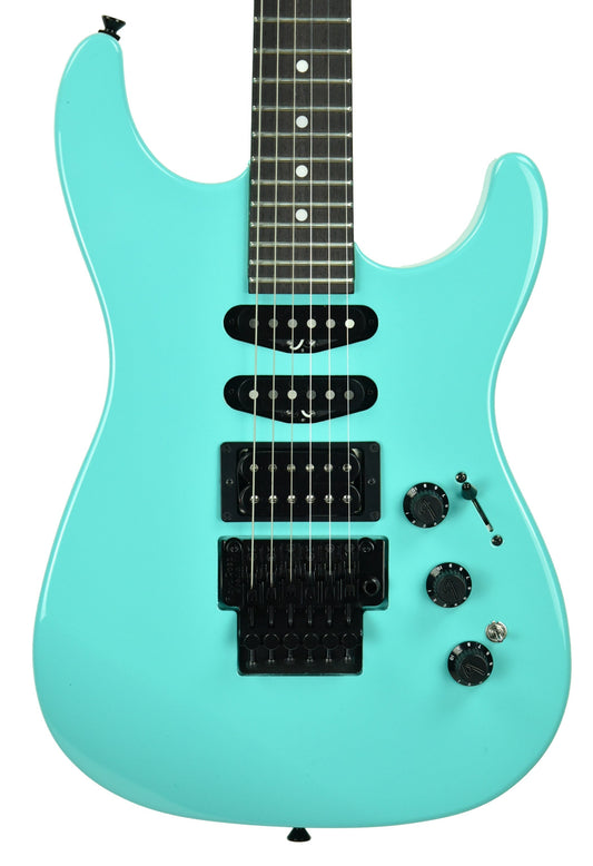 Fender Limited Edition HM Strat in Ice Blue w/Gig Bag JFFC20000398