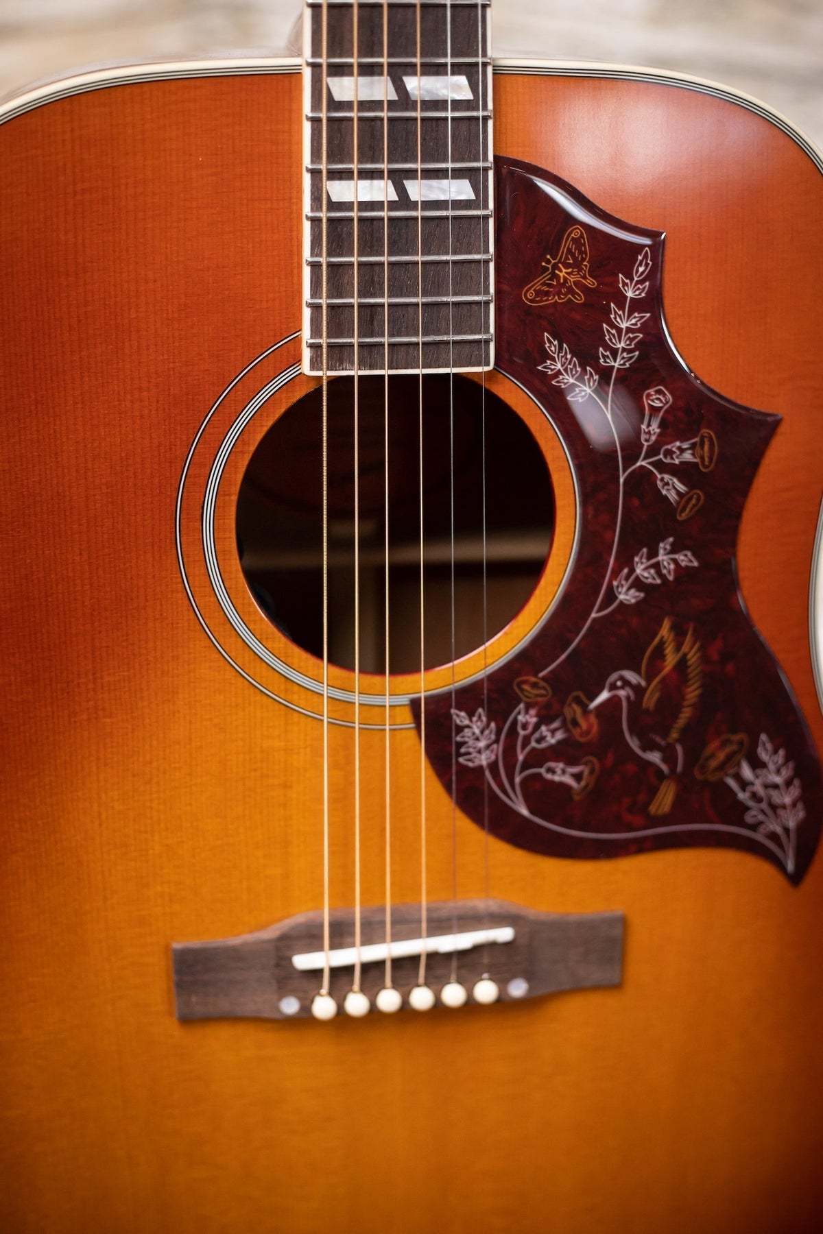 Epiphone Hummingbird Acoustic-Electric with Fishman Sonitone - Aged Cherry Sunburst Gloss